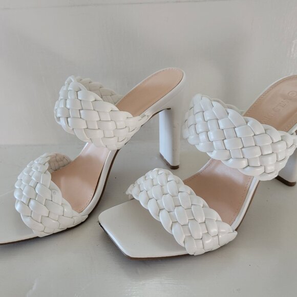 White Braided Faux Leather Block Heels Sz 8 - Picture 1 of 5